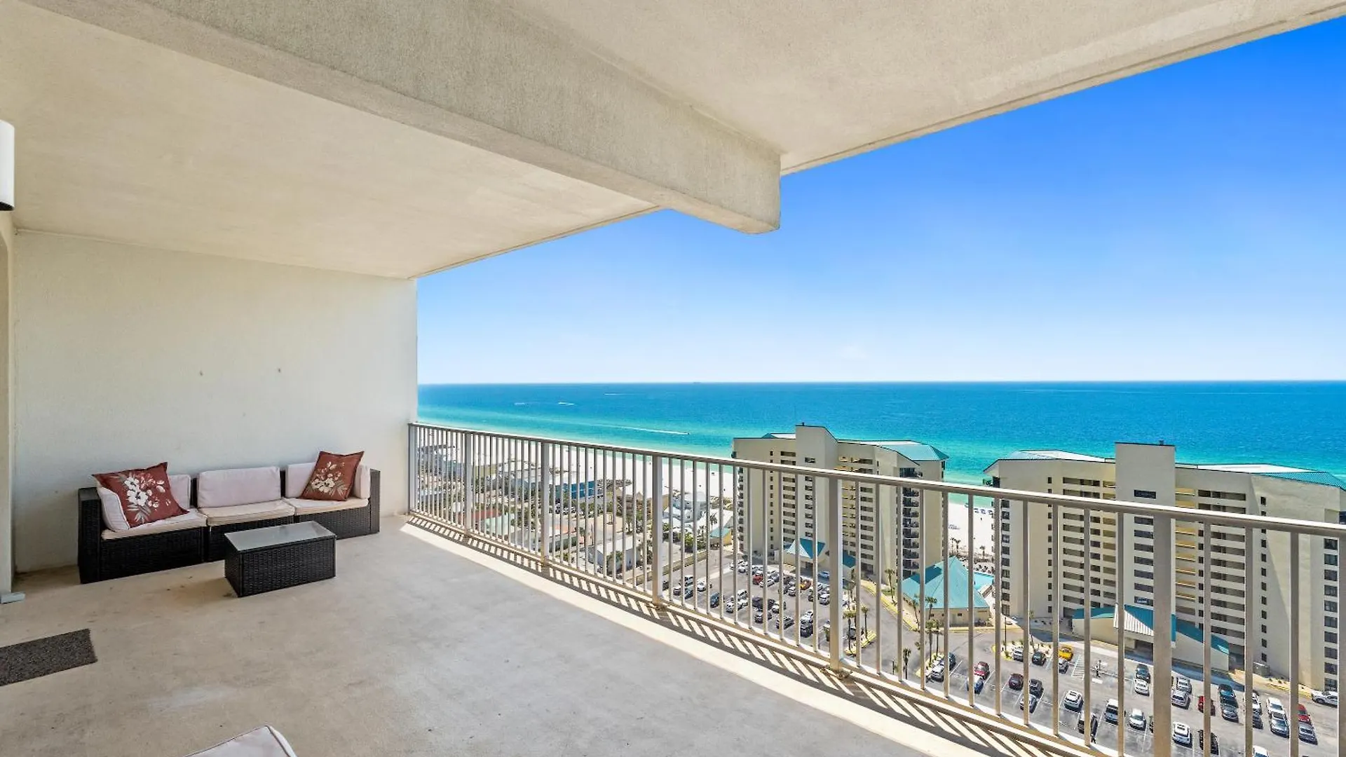 Laketown Wharf Resort By Panhandle Getaways Panama City Beach
