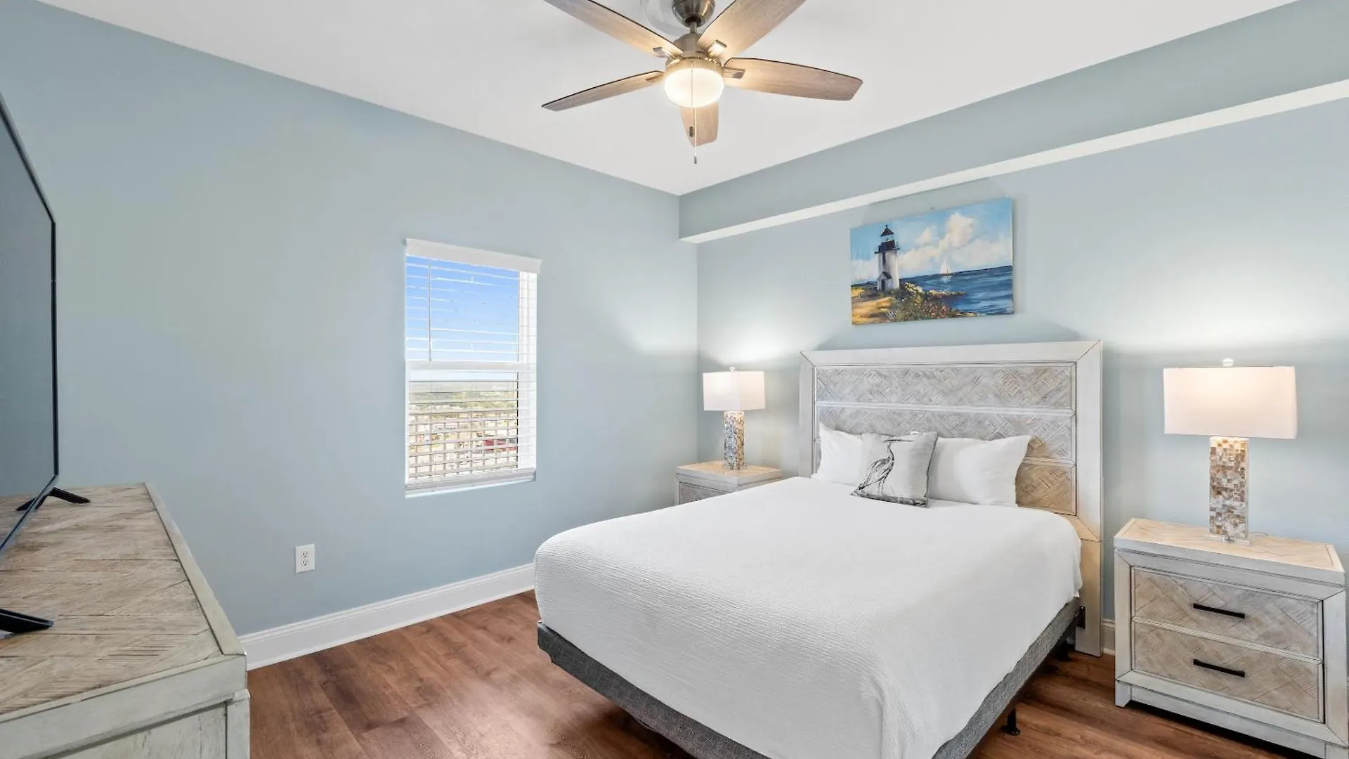 Apartment Laketown Wharf Resort By Panhandle Getaways Panama City Beach United States