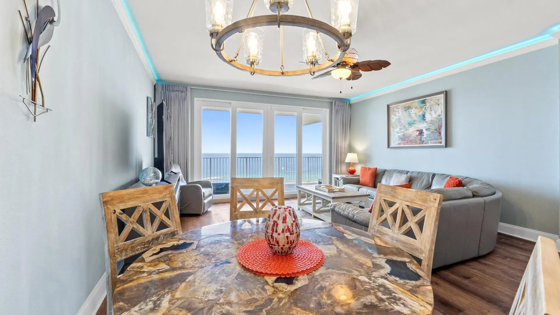 Apartment Laketown Wharf Resort By Panhandle Getaways Panama City Beach
