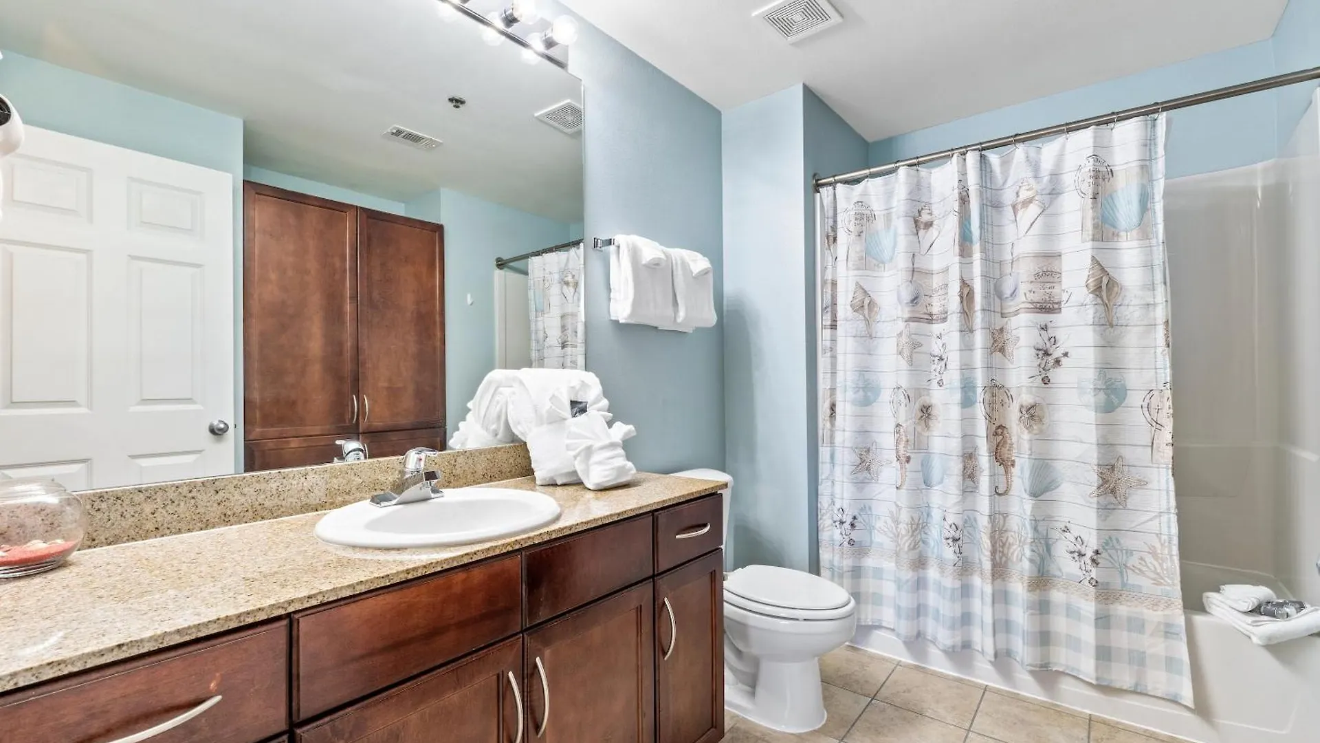 Laketown Wharf Resort By Panhandle Getaways Panama City Beach