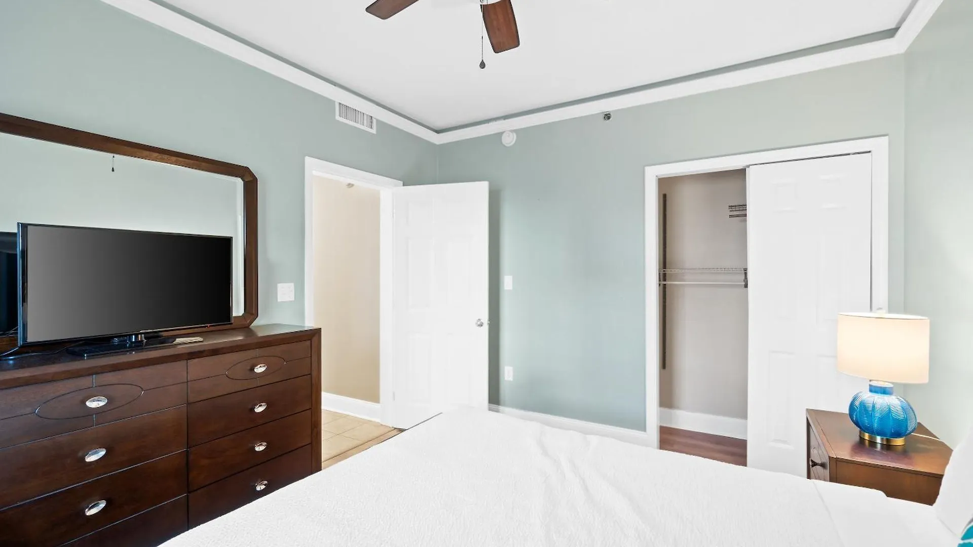 Laketown Wharf Resort By Panhandle Getaways Panama City Beach 0*,  United States