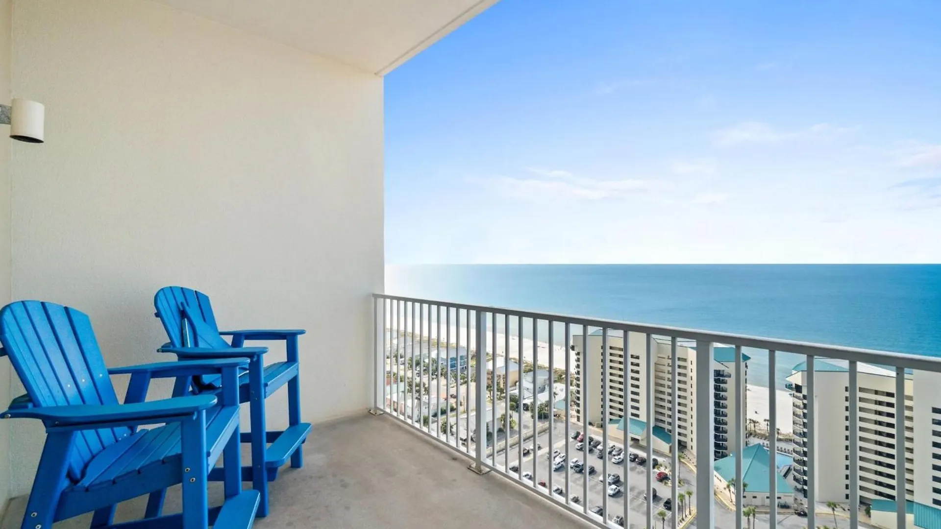 Apartment Laketown Wharf Resort By Panhandle Getaways Panama City Beach